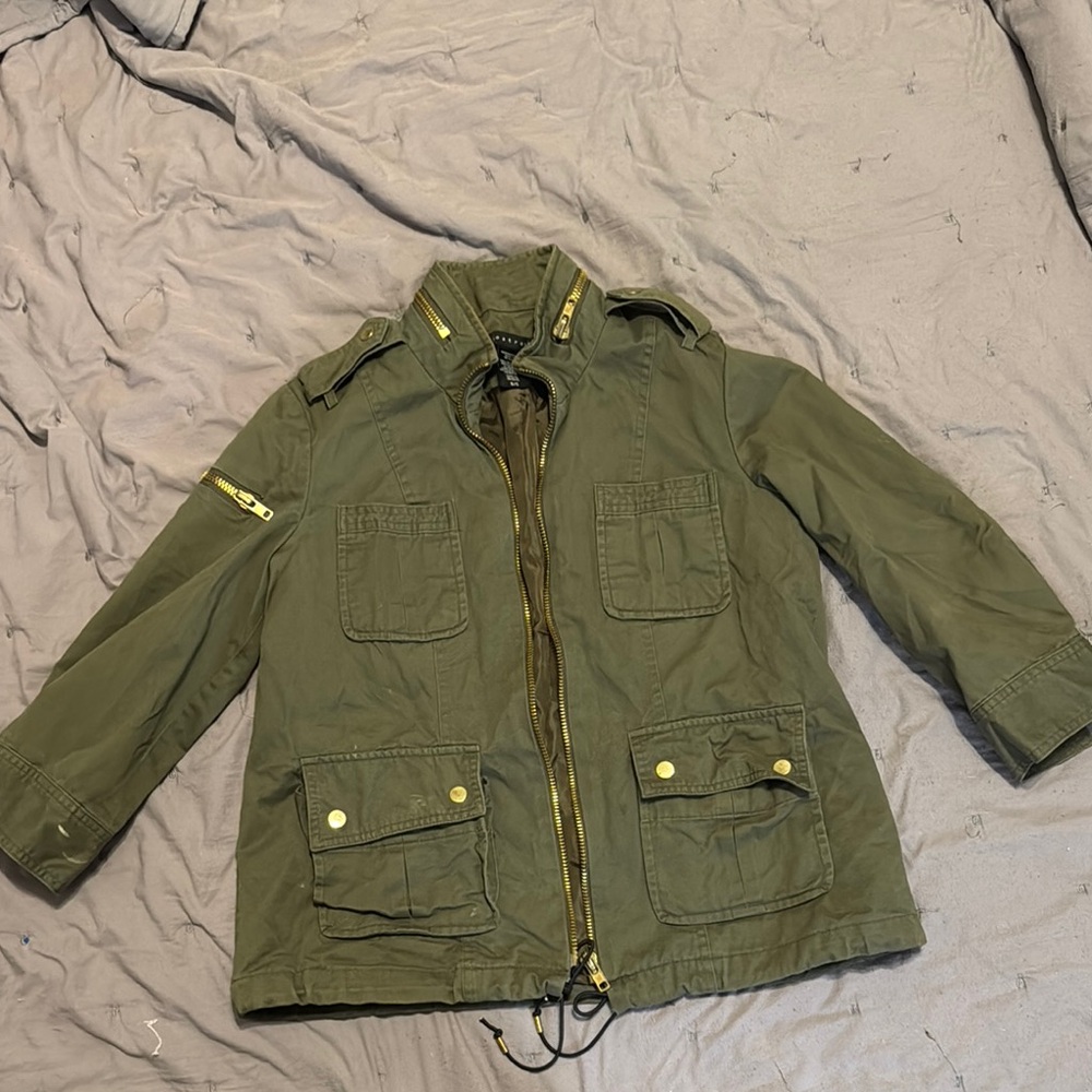 Apostrophe Green Utility Jacket with Fitted Silhouette